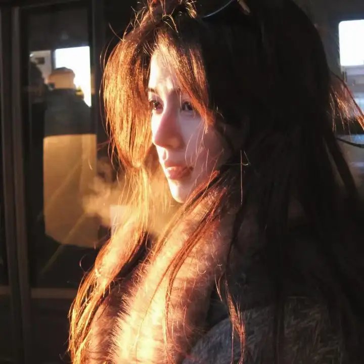 和厂花在一起的日子